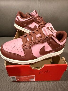 Nike Kids Pink and Brown Low-Top Sneakers